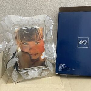 Mikasa Spring Tulips photo frame, 5x7